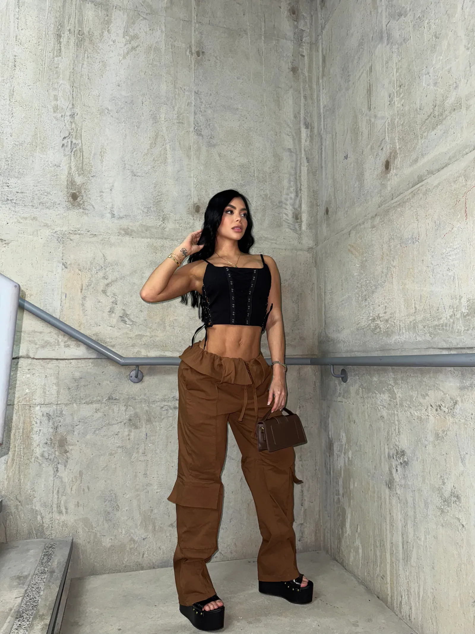 Pantalón boleros en toscana tipo dril con elongación
